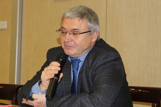 Былы